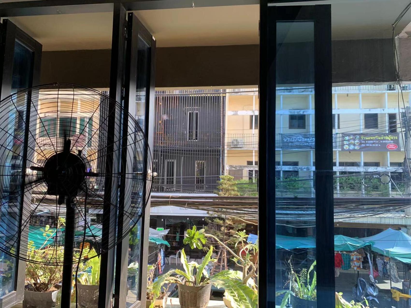 Susu Khaosan Hostel バンコク都 エクステリア 写真